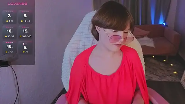  DreamLuna1  online show from 04-05-26, 01:52