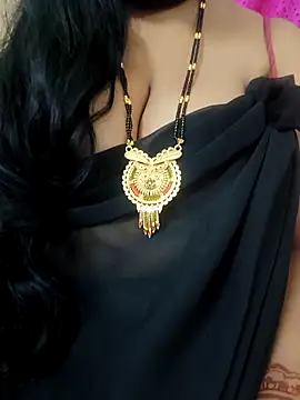 Snapshot of Sofiaa_09 chatting on 03-24-26, 06:46 Sofiaa 09 online show from 03-24-26, 06:46