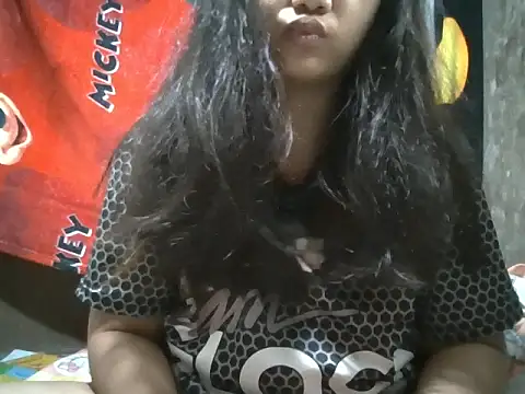 Snapshot of Flowerbebe chatting on 02-25-26, 08:13 Flowerbebe online show from 02-25-26, 08:13