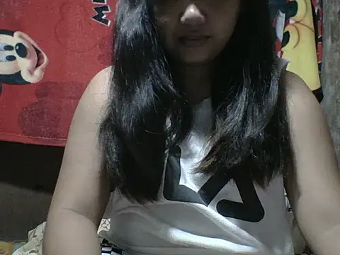 Snapshot of Flowerbebe chatting on 02-27-26, 12:49 Flowerbebe online show from 02-27-26, 12:49