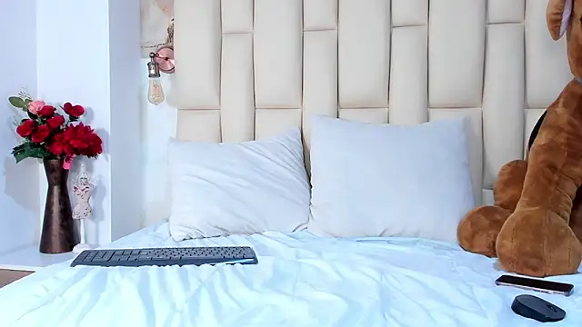 shelseanova online show from 03-02-26, 01:08