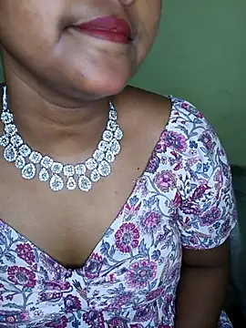 Snapshot of MISS_MADHURIBABY chatting on 04-25-26, 06:49 MISS MADHURIBABY online show from 04-25-26, 06:49