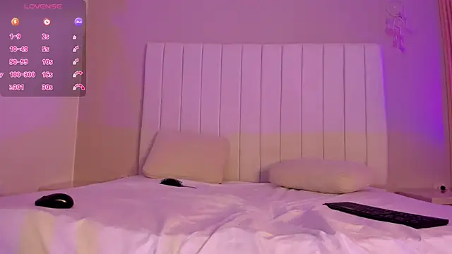 Snapshot of sophia_walkett_ chatting on 03-31-26, 02:06 sophia walkett online show from 03-31-26, 02:06