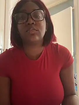 Snapshot of sweetzberri2 chatting on 03-03-26, 02:56 sweetzberri2 online show from 03-03-26, 02:56