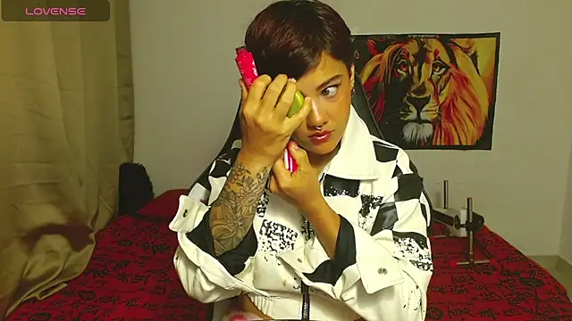 Snapshot of Divinejewel69 chatting on 03-29-26, 08:58 Divinejewel69 online show from 03-29-26, 08:58