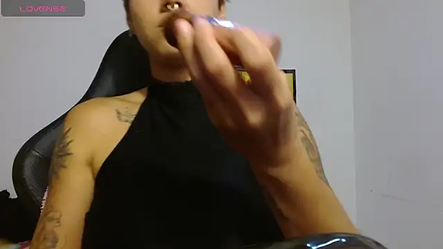 Snapshot of Divinejewel69 chatting on 03-30-26, 08:59 Divinejewel69 online show from 03-30-26, 08:59