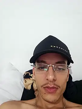 Snapshot of jhowbala chatting on 02-24-26, 08:18 jhowbala online show from 02-24-26, 08:18