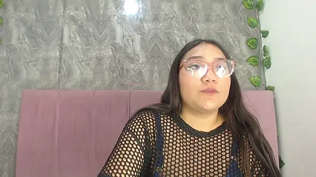 Snapshot of anyela_donecm chatting on 05-19-26, 08:04 anyela donecm online show from 05-19-26, 08:04