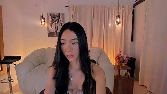 Snapshot of IsabellaLux_ chatting on 04-15-26, 05:09 IsabellaLux online show from 04-15-26, 05:09