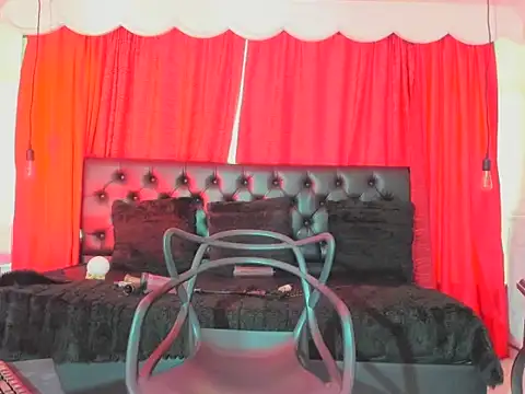 Lilith madame satan online show from 04-04-26, 06:49