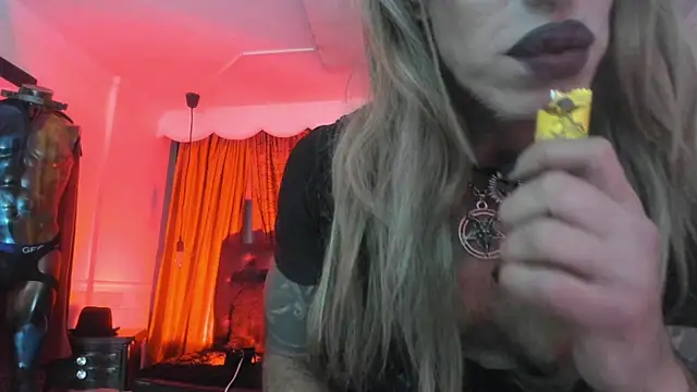 Lilith madame satan online show from 07-01-26, 01:07