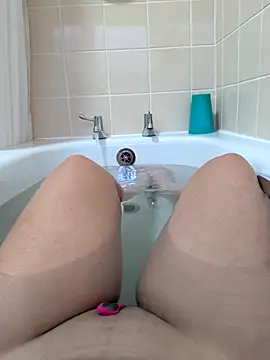 Bwildside online show from 04-07-26, 06:41