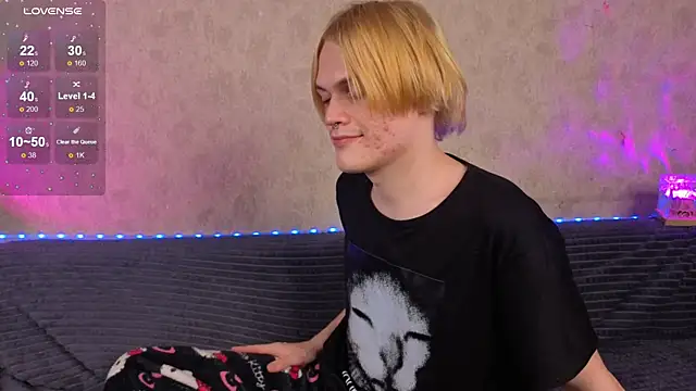 Snapshot of maximcumtasty chatting on 03-31-26, 09:48 maximcumtasty online show from 03-31-26, 09:48