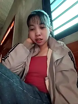 Snapshot of eanna88 chatting on 04-20-26, 12:35 eanna88 online show from 04-20-26, 12:35