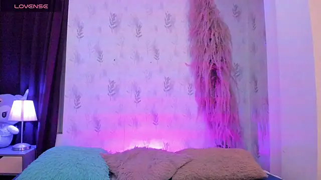 Snapshot of Babyfox_gh chatting on 04-07-26, 07:47 Babyfox gh online show from 04-07-26, 07:47