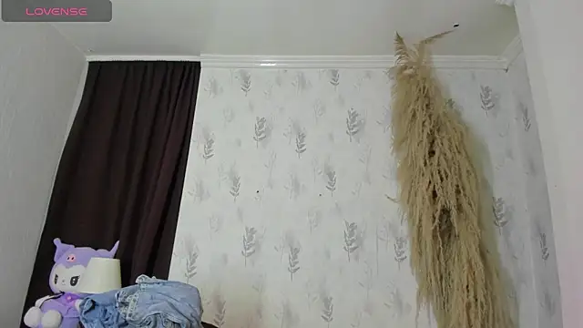 Snapshot of Babyfox_gh chatting on 04-08-26, 07:47 Babyfox gh online show from 04-08-26, 07:47