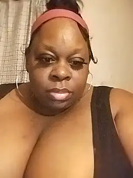Snapshot of Pinkchocolatebbw chatting on 03-17-26, 03:22 Pinkchocolatebbw online show from 03-17-26, 03:22