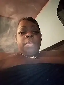 Snapshot of Pinkchocolatebbw chatting on 04-04-26, 06:33 Pinkchocolatebbw online show from 04-04-26, 06:33