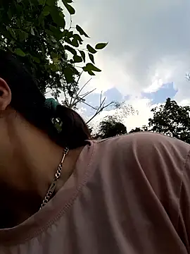 Snapshot of zanh99 chatting on 04-11-26, 10:30 zanh99 online show from 04-11-26, 10:30