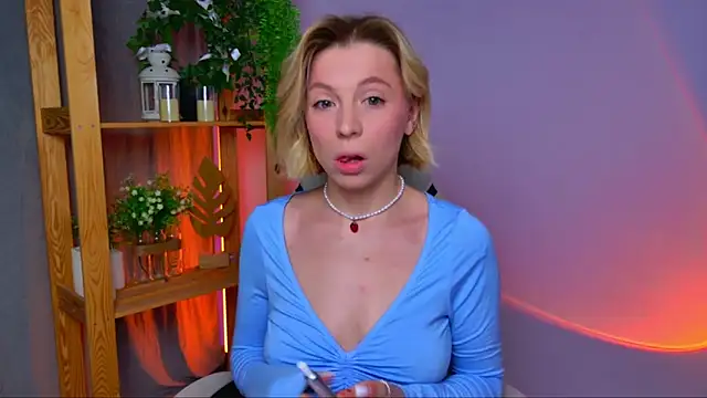 Snapshot of BalerinaCappuccino_ chatting on 03-11-26, 11:27 BalerinaCappuccino online show from 03-11-26, 11:27