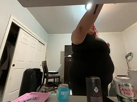 Snapshot of luvmesumscorpio661 chatting on 03-16-26, 06:28 luvmesumscorpio661 online show from 03-16-26, 06:28