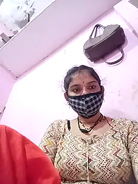 Hot bri2 online show from 04-06-26, 10:33