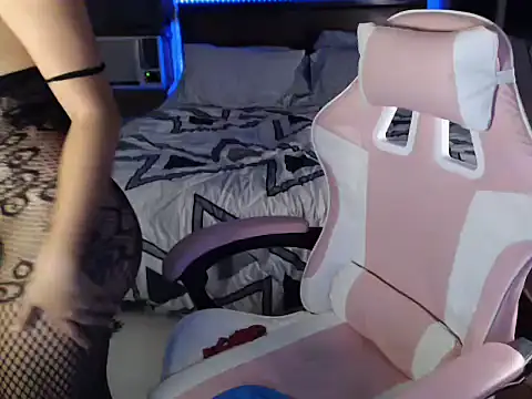 froxxy10 online show from 03-25-26, 03:51