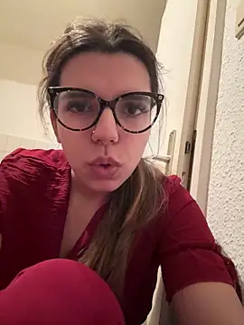 Sophia187erz online show from 02-26-26, 07:57