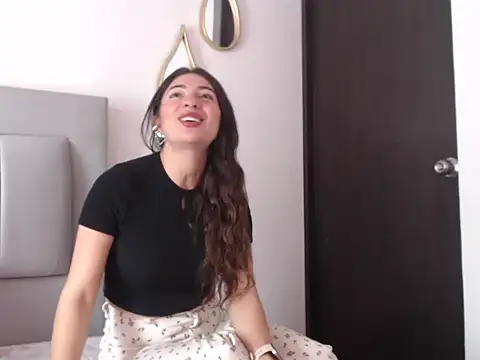Snapshot of Julietaamado chatting on 07-05-26, 04:03 Julietaamado online show from 07-05-26, 04:03