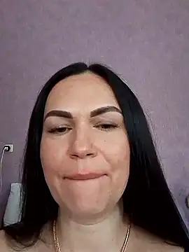 Snapshot of AmyLove471 chatting on 06-18-26, 03:38 AmyLove471 online show from 06-18-26, 03:38