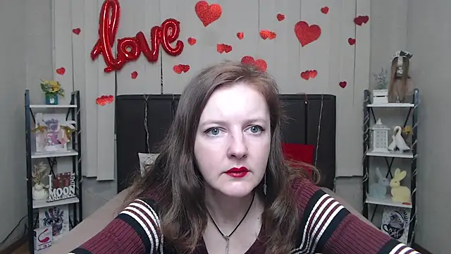 Snapshot of MeganPirs chatting on 03-12-26, 06:52 MeganPirs online show from 03-12-26, 06:52