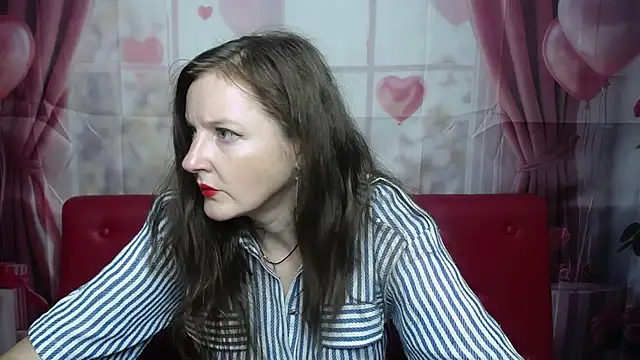 MeganPirs online show from 07-14-26, 05:01