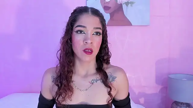 Snapshot of evelyn__rose1 chatting on 03-21-26, 05:49 evelyn rose1 online show from 03-21-26, 05:49