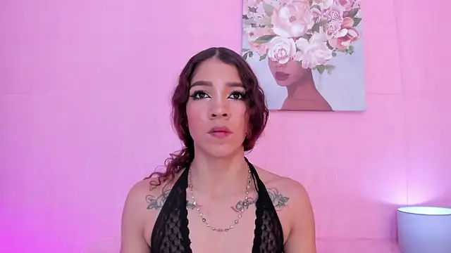 Snapshot of evelyn__rose1 chatting on 03-25-26, 05:41 evelyn rose1 online show from 03-25-26, 05:41