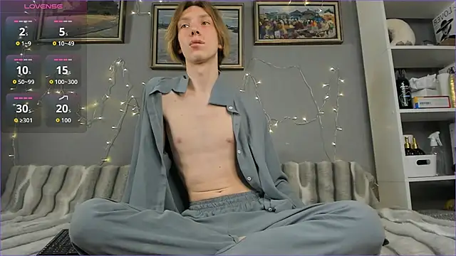 SilverFeral online show from 04-07-26, 05:52