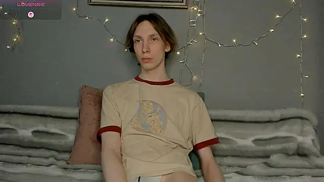 SilverFeral online show from 04-11-26, 06:18