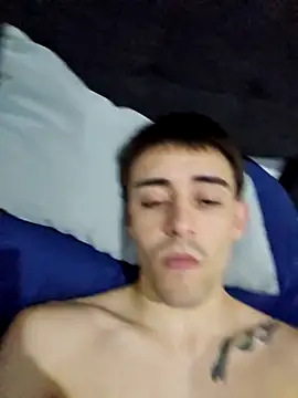 Snapshot of gastontwink chatting on 04-15-26, 04:30 gastontwink online show from 04-15-26, 04:30