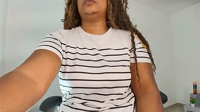 luxy benet online show from 03-03-26, 06:41