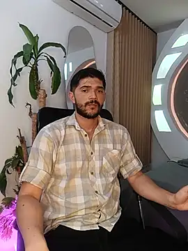 ritzabeth daniel online show from 05-18-26, 04:07
