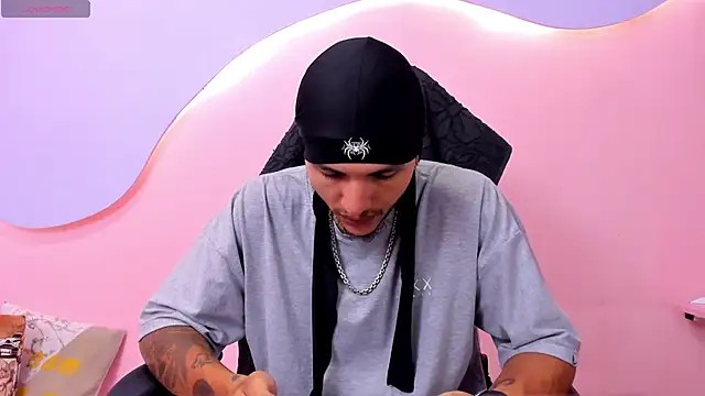 DanteLuxx online show from 04-15-26, 04:08