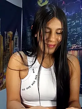 charlottte wh online show from 04-12-26, 06:29