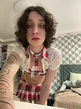 PrettylnPink  online show from 05-06-26, 11:43
