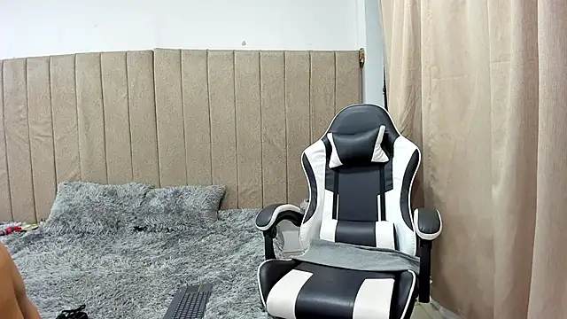 pipe hot04 online show from 04-14-26, 03:12