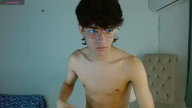 noah millerx online show from 05-06-26, 03:57