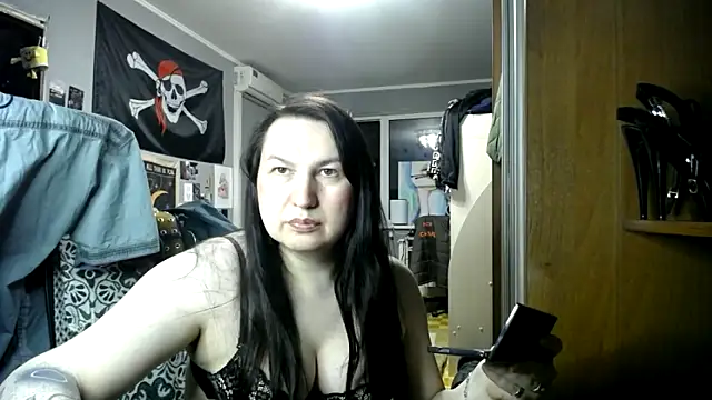 EvaBeautyXx online show from 03-19-26, 07:51