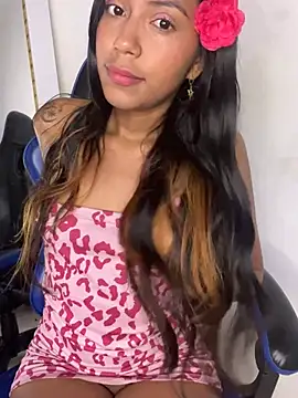 Snapshot of Maddie_7 chatting on 03-19-26, 02:48 Maddie 7 online show from 03-19-26, 02:48