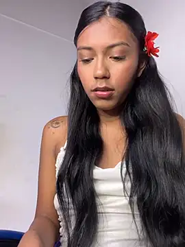 Snapshot of Maddie_7 chatting on 03-27-26, 02:50 Maddie 7 online show from 03-27-26, 02:50