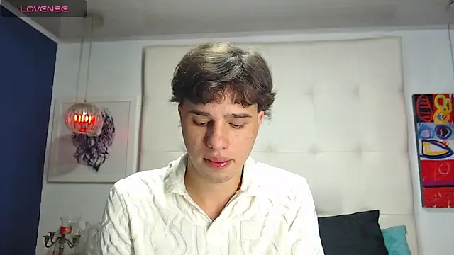 Snapshot of EXCLUSIVE8 chatting on 03-20-26, 04:17 EXCLUSIVE8 online show from 03-20-26, 04:17