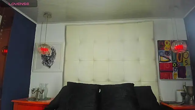 Snapshot of EXCLUSIVE8 chatting on 04-14-26, 04:51 EXCLUSIVE8 online show from 04-14-26, 04:51