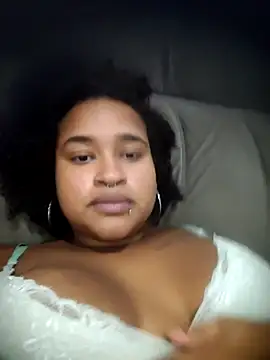 Snapshot of DaniS_C chatting on 03-03-26, 03:01 DaniS C online show from 03-03-26, 03:01